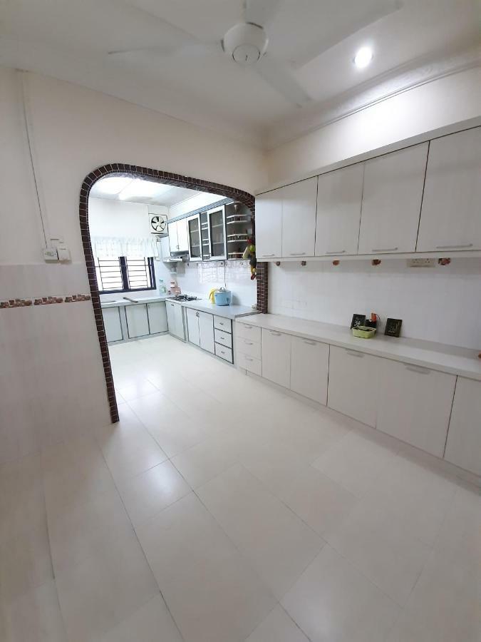 Ara Homestay @ Taman Sri Pulai Johor Bahru